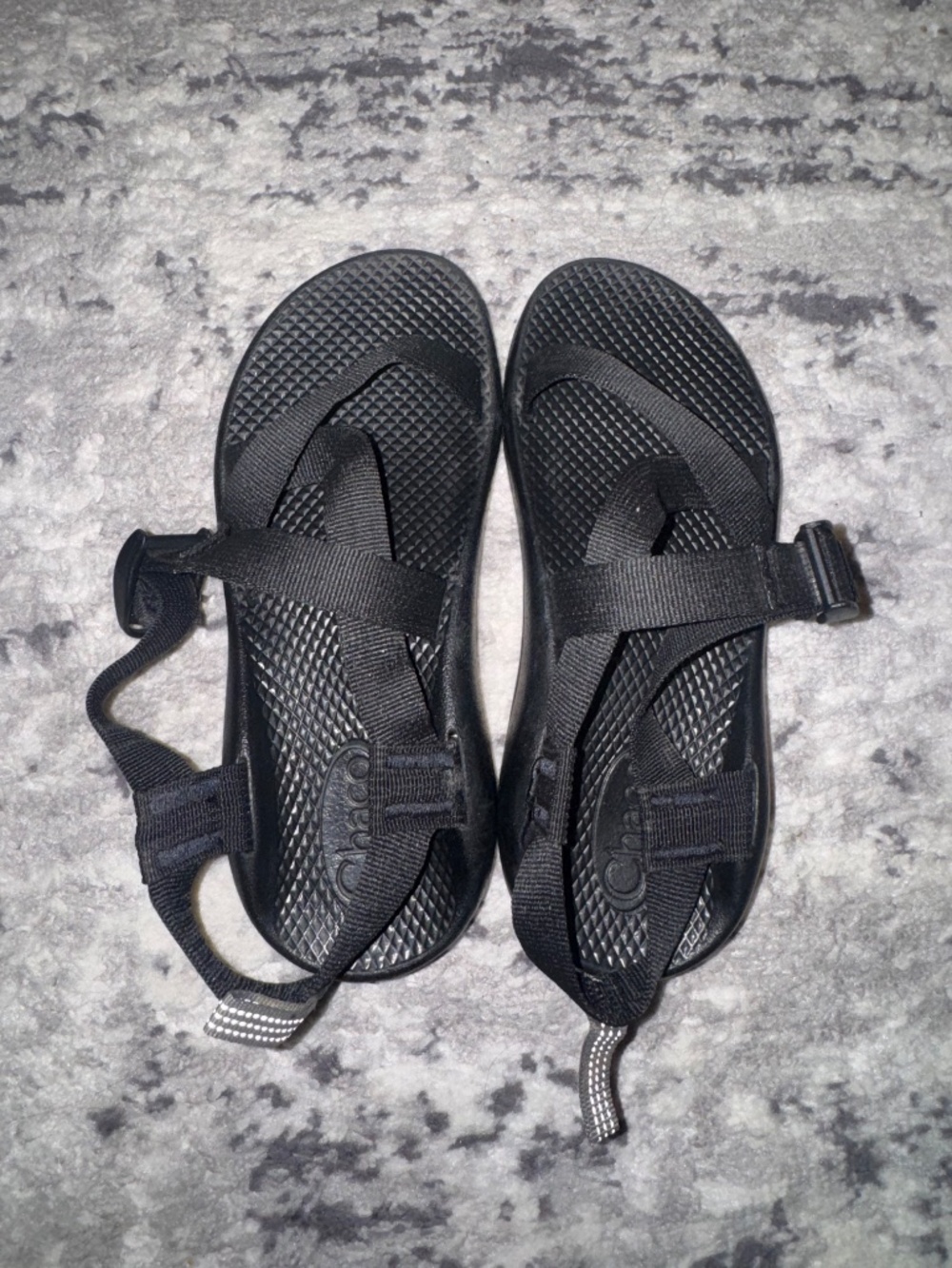 Chaco Z/Cloud Black Sport Hiking Sandals Youth Size 4